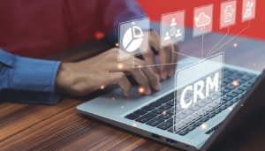 CRM de Entrada Zero — O Fim da Digitação Manual e a Gestão Autónoma - RC Media